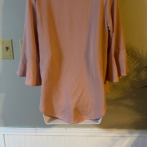 Top - Picture 2 of 5